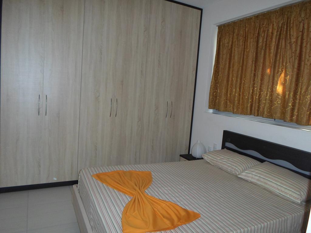 Riviera Rooms Himare Rom bilde