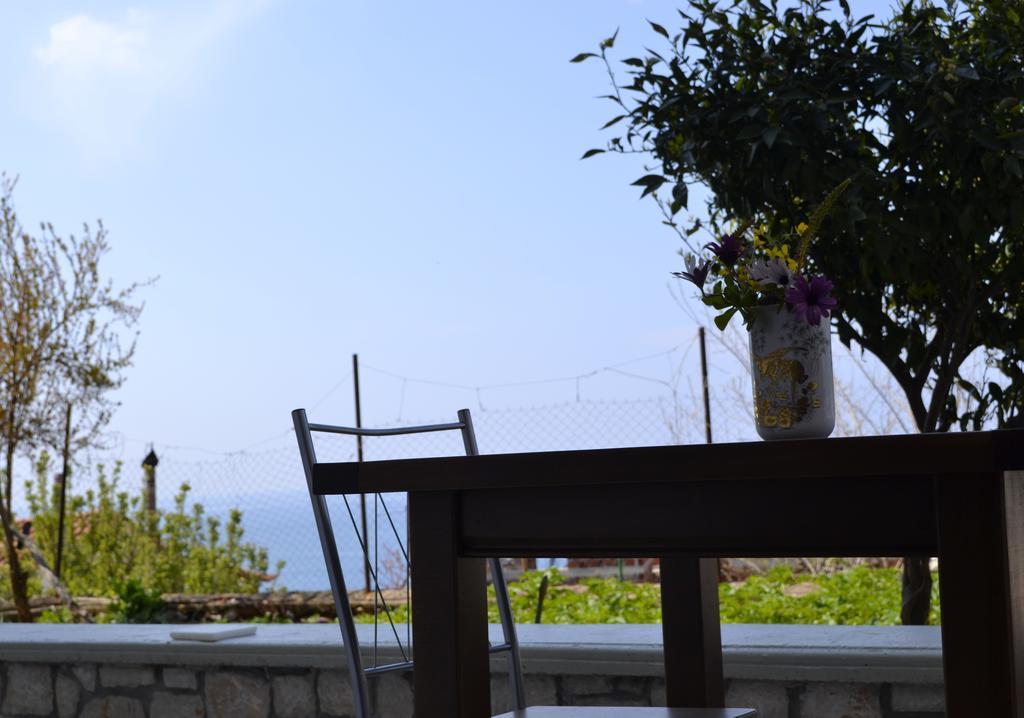 Riviera Rooms Himare Rom bilde