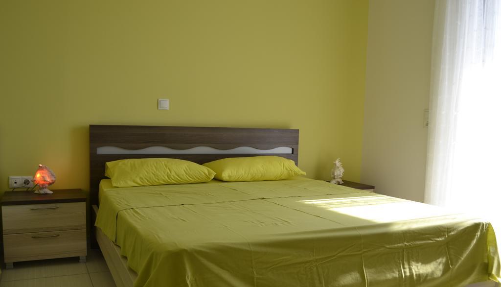 Riviera Rooms Himare Rom bilde