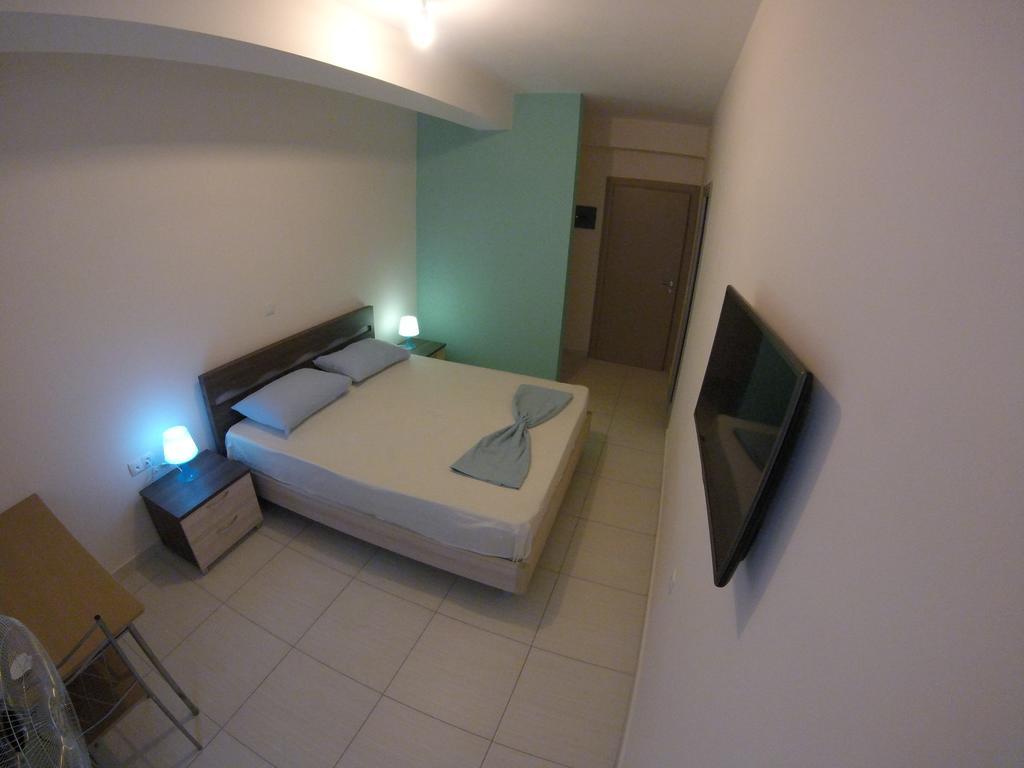 Riviera Rooms Himare Eksteriør bilde