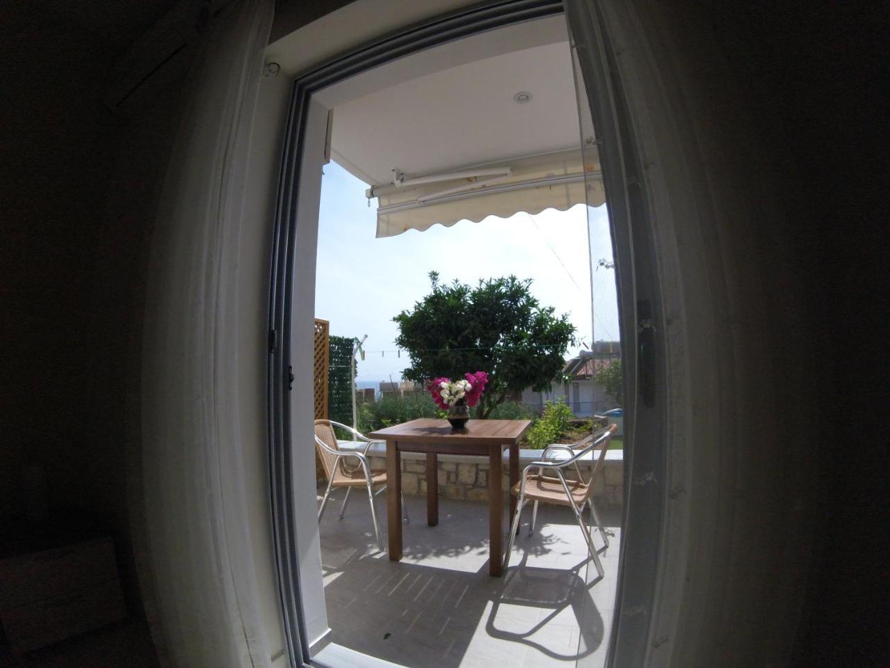 Riviera Rooms Himare Eksteriør bilde